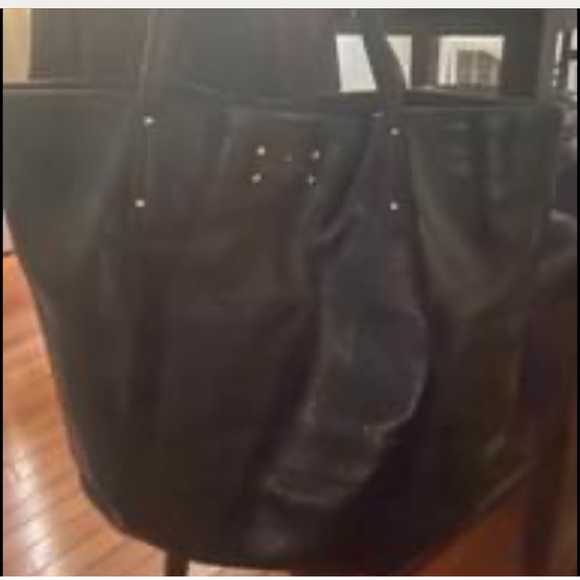 kate spade Handbags - Kate spade tote bag